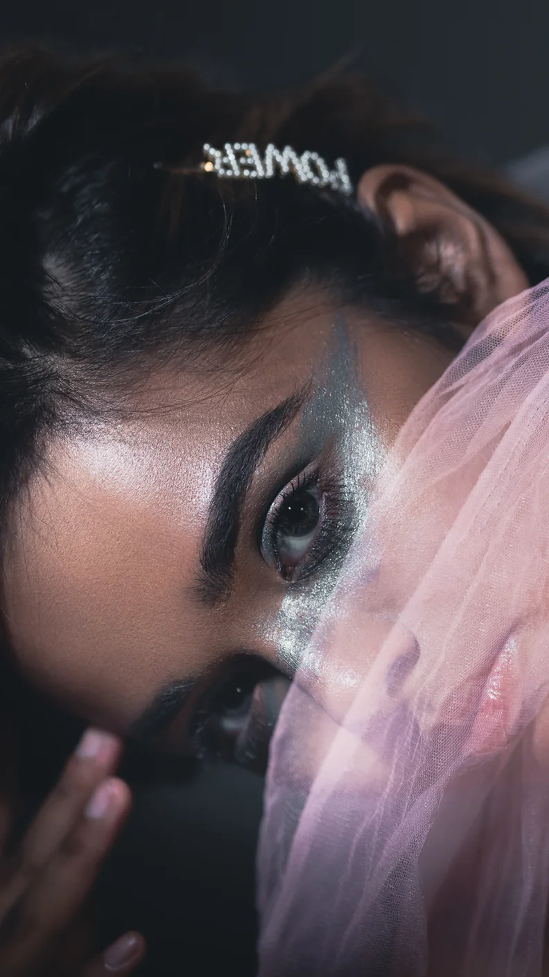Mia Fernando — fashion & beauty, photograph 18
